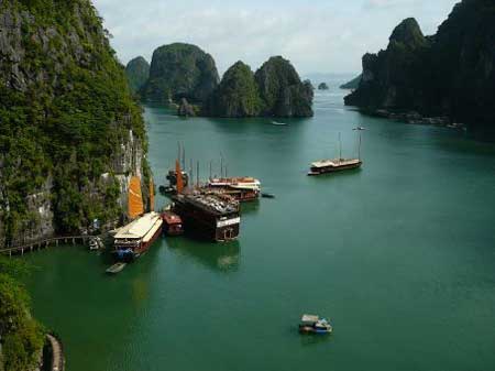 Boat service fees in Halong Bay almost double