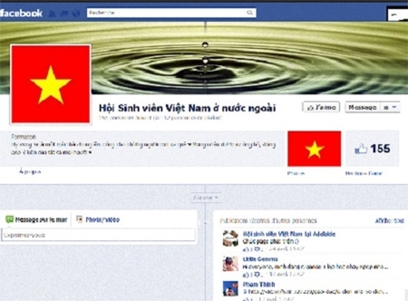 Youngsters color their Facebook in red by the Vietnam flag