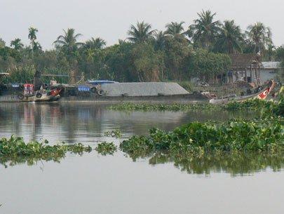 No proper solution to rescue Saigon River found