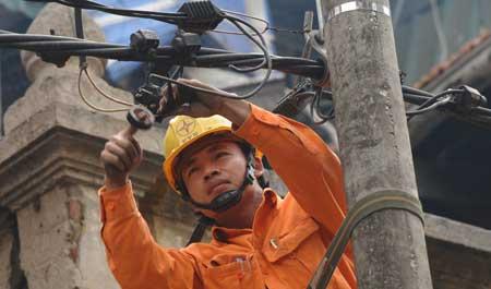 Vietnam gov’t loosens power price controls 