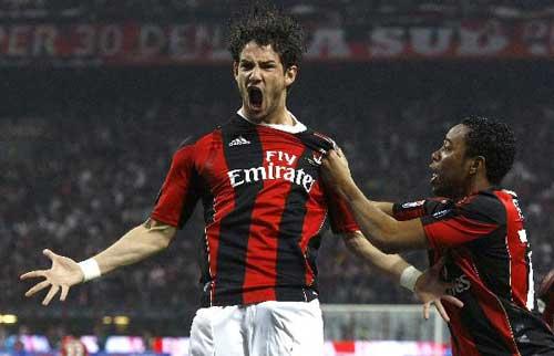 AC Milan beat Inter 3-0 thanks to Pato”s double