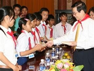 Children get priority from Party, State, says President