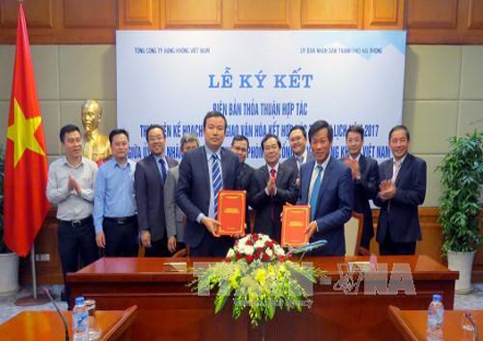 Vietnam Airlines inks tourism promotion deal, Hai Phong City