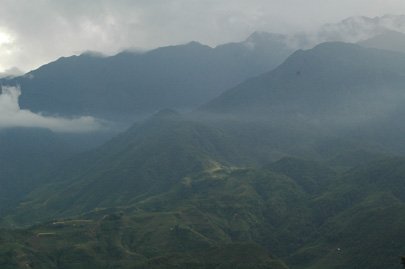 Sapa covers in the mists