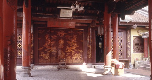 Bach Ma temple in Hanoi