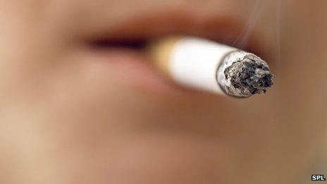 Women smokers who quit by 30 'evade earlier death risks'