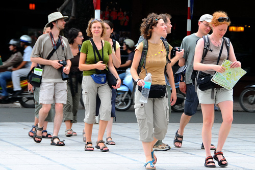 Vietnam expects 7.2 million foreign visitors 2013
