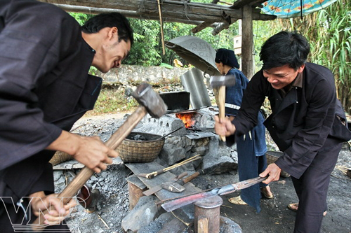 Forging craft of Nung ethnic people in Cao Bang