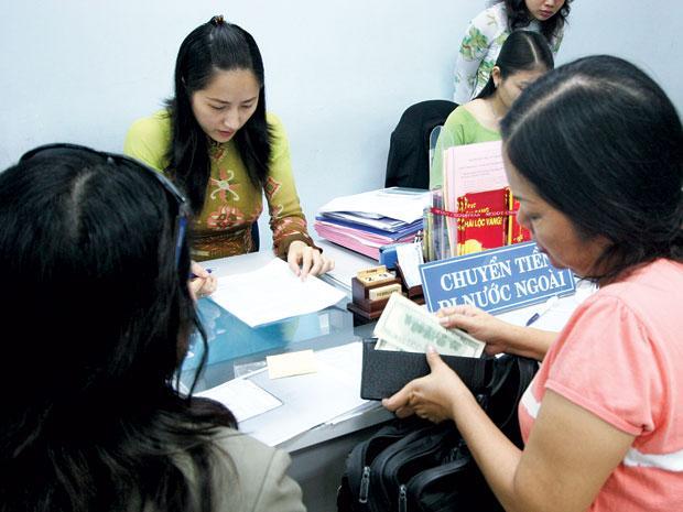 Miss Fashion 2011 goes to Dak Lak girl