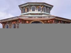 Pagoda makes mockery of national park