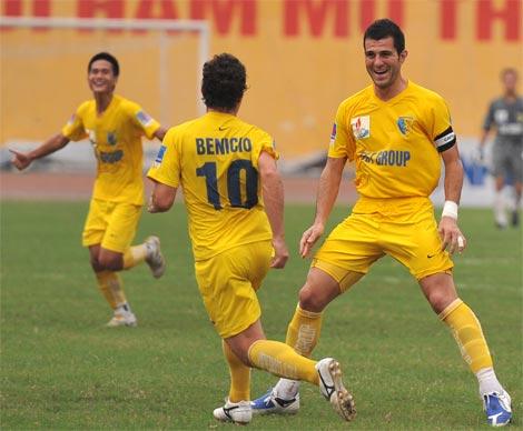Hanoi T&T is the best team in July