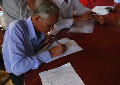 Most Dong Nai farmers accept Vedan&rsquo;s compensation