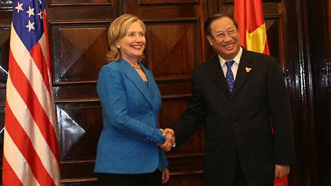 ASEAN boosts cooperation with partners