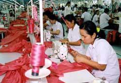 Deplorable working conditions in 1,000 firms put health at risk