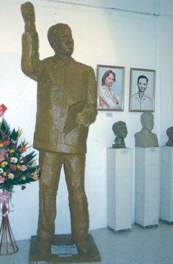 Sculptors crave artistic space