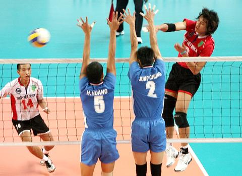 Thai player joins Vietnamese volleyball club