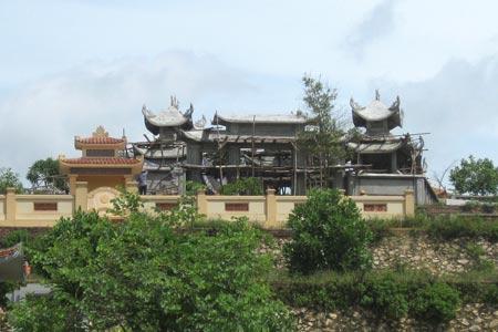 Cemeteries for the rich