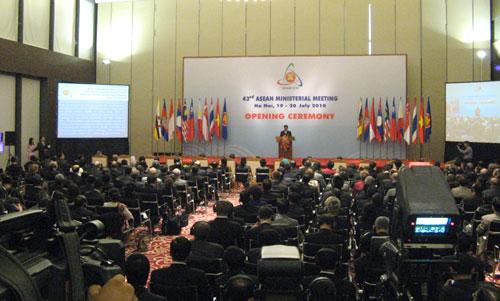 ASEAN foreign ministers agree on major issues