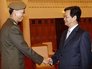 GOVERNMENT IN BRIEF 19/4