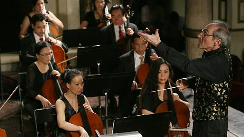 VietNamNet commemorates the conductor of ’Reconciliation Concert’