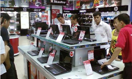 CIEM warns Vietnamese export enterprises’ competitiveness low