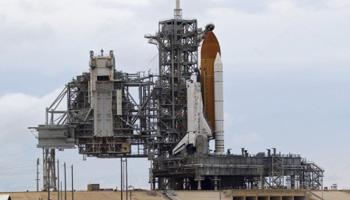U.S. puts off launch of Discovery till February