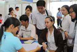 HCM City needs to fill 25,000 jobs