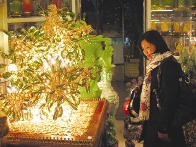 Tet gifts need to be beautiful, originalâ¦ and super-expensive