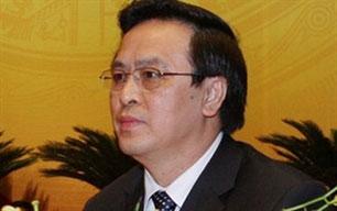 GOVERNMENT IN BRIEF 13/4