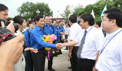 Vietnam-China Youth Festival opens