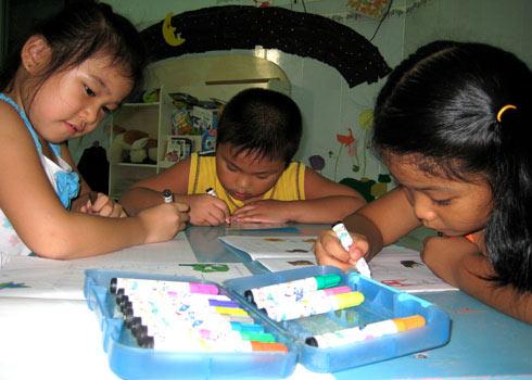 Choosing between state-owned and international schools