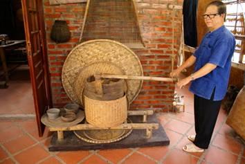Ancient rural life in heart of Hanoi