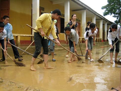 Update on flood in central Vietnam