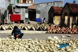 Aid for thousands in four poor provinces