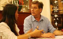 US veteran recalls poetry night with pedicab men