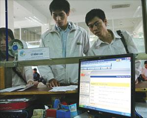 Experts urge to build up e-governments