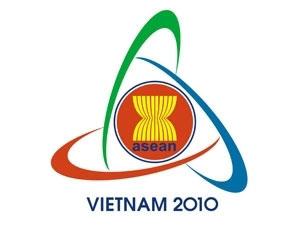 SOCIETY IN BRIEF 4/12