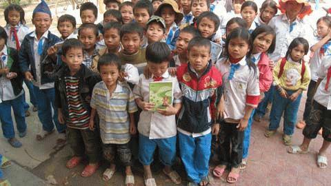 &ldquo;Floods are over, but we don&rsquo;t have money to pay tuition&rdquo;