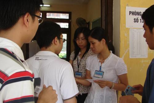 Universities&rsquo; doors too open?