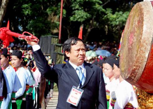 Lam Kinh festival