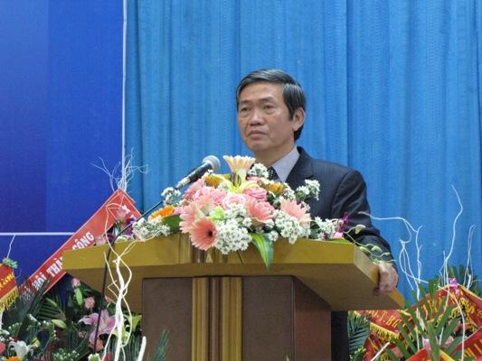 Dinh The Huynh re-elected as Journalists&rsquo; Association Chair