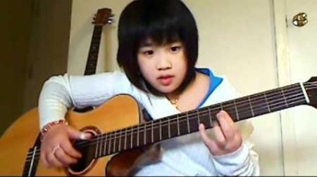 Vietnamese American girl’s clips attracts huge views on Youtube
