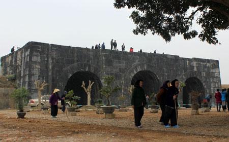 Ho Dynasty Citadel recognized as UNESCO World Heritage Site 