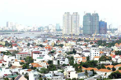 Hanoi sees competitiveness falling becauseâ¦ it is too attractive