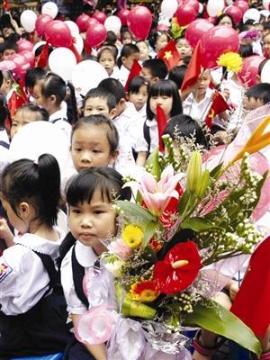 Education specialists argue kindergarteners should not study early