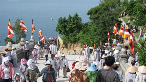 Highest statue of Goddess of Mercy inaugurated in Da Nang