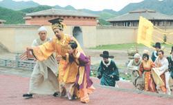 Film companies lack money, studios