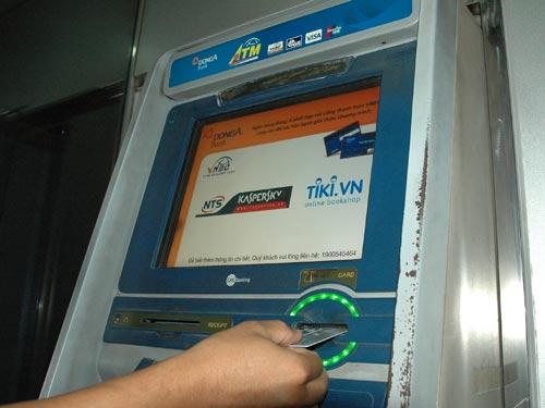 Vietnamese travelers don’t like credit cards because of overly high fees