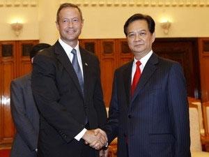 PM Dung urges US firms to invest more in Viet Nam