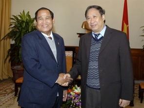 GOVERNMENT IN BRIEF 17/12